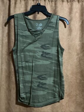 Cold Crush Olive Green Camo V-Neck Tank